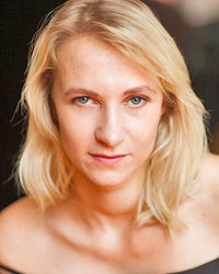 LIZZIE_MORRIS_2015L_tn