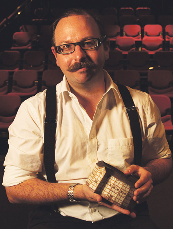 Dr-Miles-Gregory-April-2015-credit-Pop-up-Globe